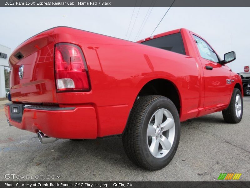 Flame Red / Black 2013 Ram 1500 Express Regular Cab