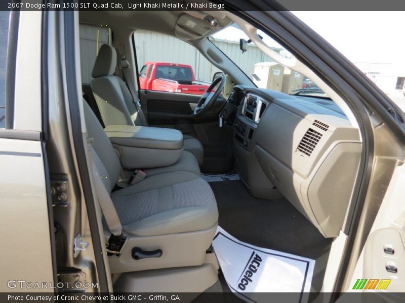 Light Khaki Metallic / Khaki Beige 2007 Dodge Ram 1500 SLT Quad Cab