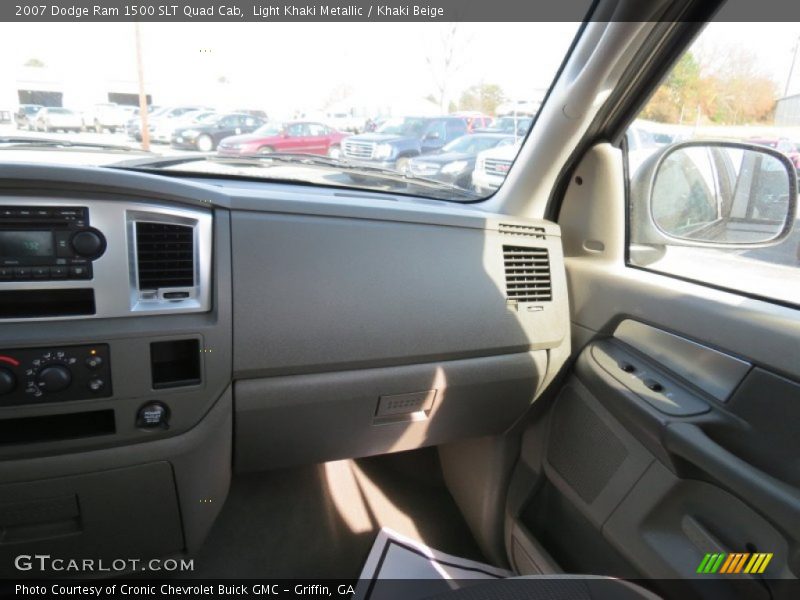 Light Khaki Metallic / Khaki Beige 2007 Dodge Ram 1500 SLT Quad Cab