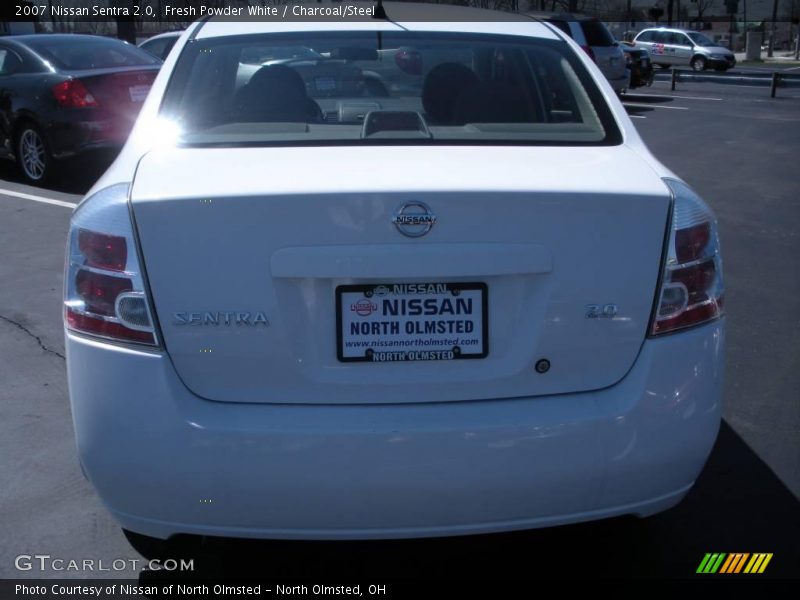 Fresh Powder White / Charcoal/Steel 2007 Nissan Sentra 2.0