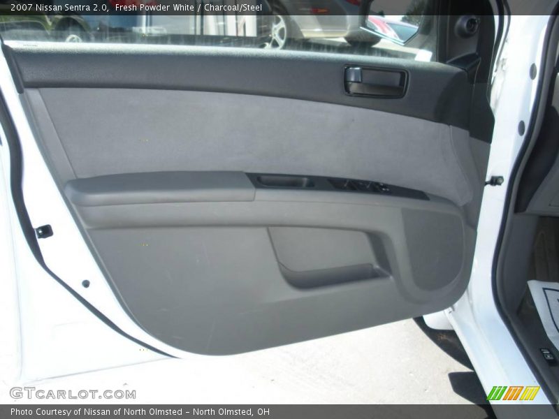 Fresh Powder White / Charcoal/Steel 2007 Nissan Sentra 2.0