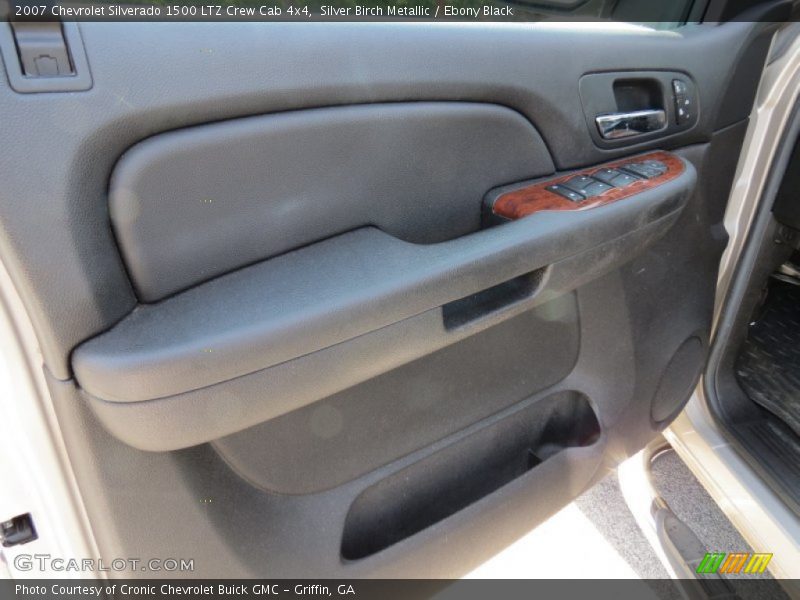 Silver Birch Metallic / Ebony Black 2007 Chevrolet Silverado 1500 LTZ Crew Cab 4x4