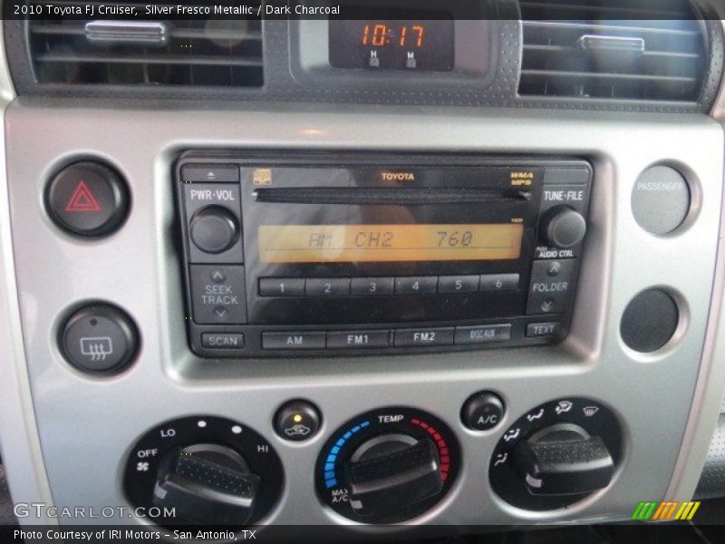 Silver Fresco Metallic / Dark Charcoal 2010 Toyota FJ Cruiser