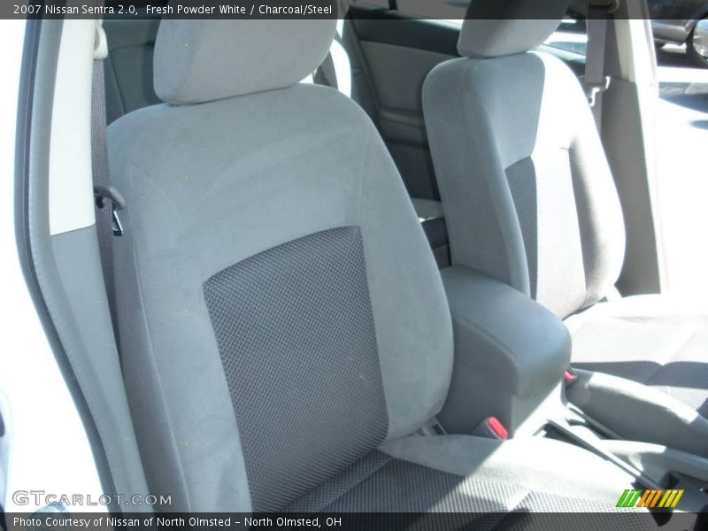 Fresh Powder White / Charcoal/Steel 2007 Nissan Sentra 2.0
