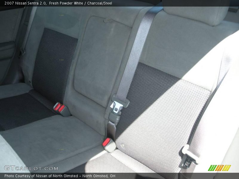 Fresh Powder White / Charcoal/Steel 2007 Nissan Sentra 2.0