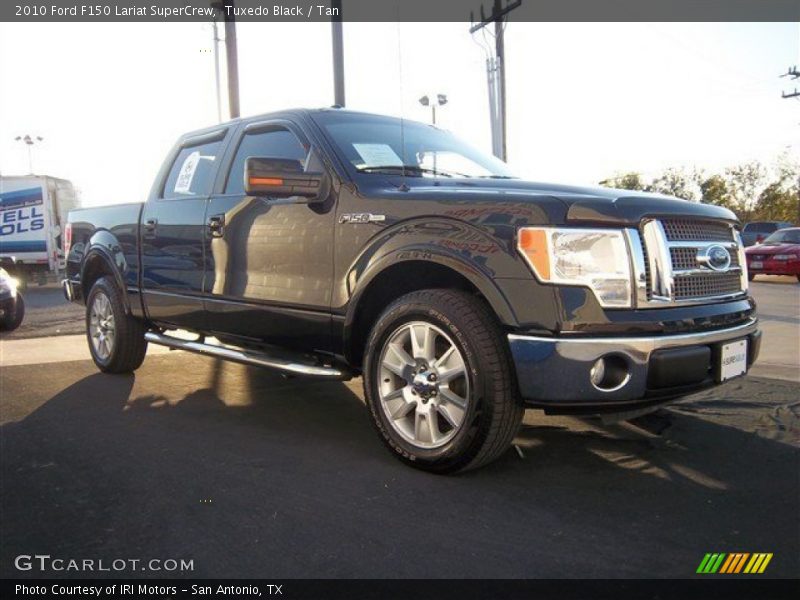Tuxedo Black / Tan 2010 Ford F150 Lariat SuperCrew