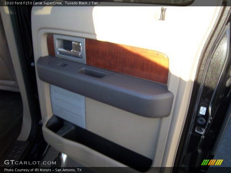 Tuxedo Black / Tan 2010 Ford F150 Lariat SuperCrew