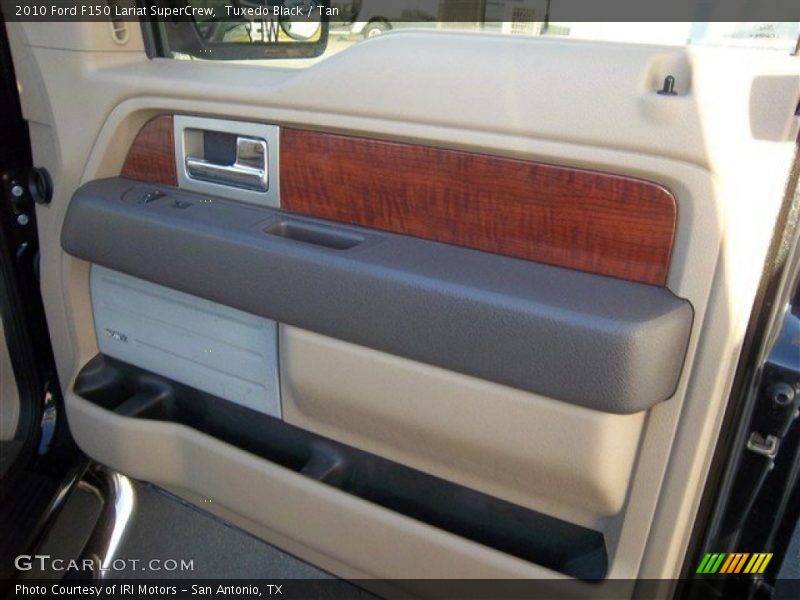 Tuxedo Black / Tan 2010 Ford F150 Lariat SuperCrew