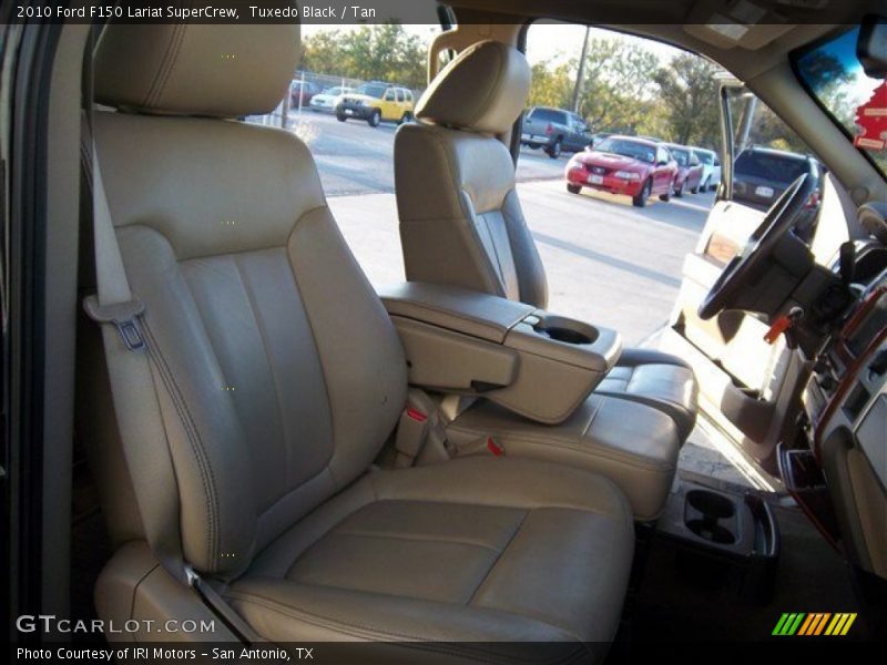 Tuxedo Black / Tan 2010 Ford F150 Lariat SuperCrew