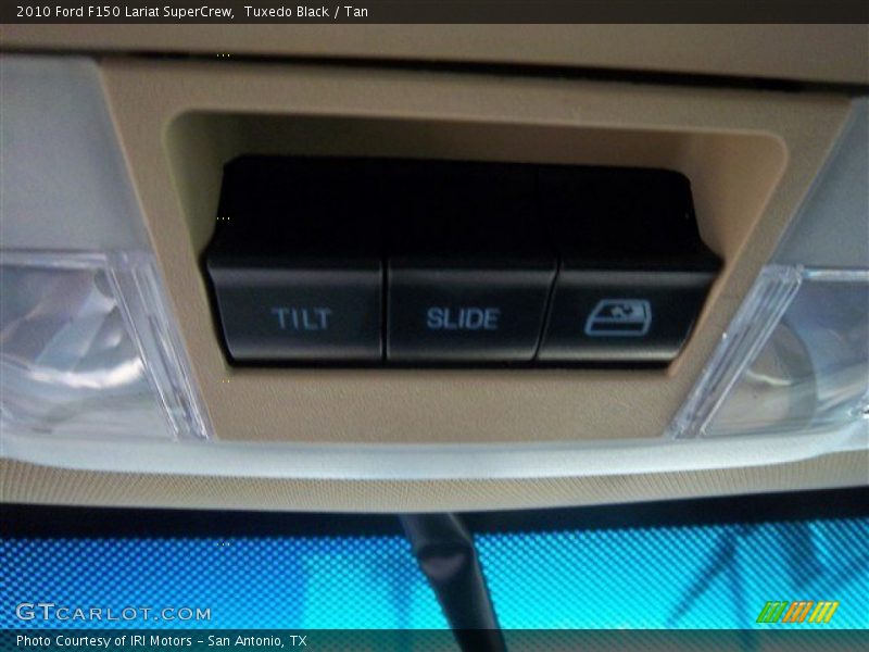 Tuxedo Black / Tan 2010 Ford F150 Lariat SuperCrew