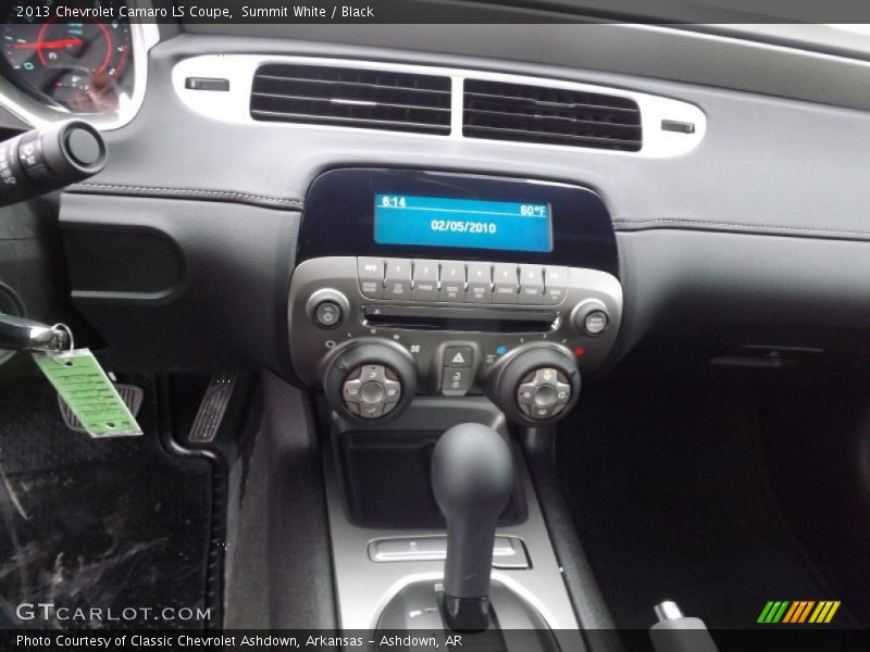Summit White / Black 2013 Chevrolet Camaro LS Coupe
