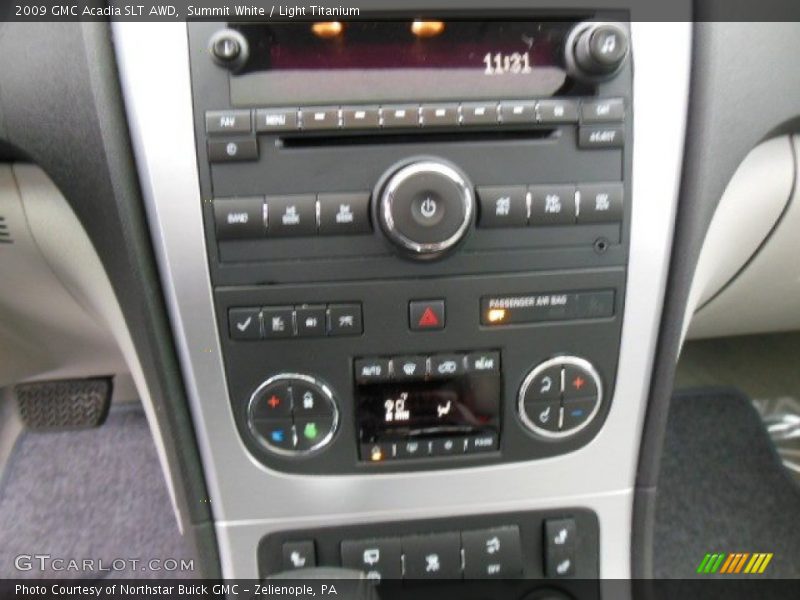 Summit White / Light Titanium 2009 GMC Acadia SLT AWD
