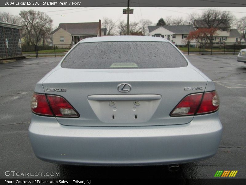Starlight Pearl / Ivory 2004 Lexus ES 330