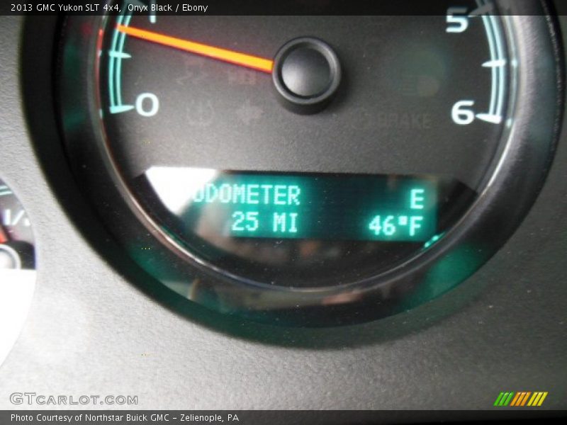 Onyx Black / Ebony 2013 GMC Yukon SLT 4x4
