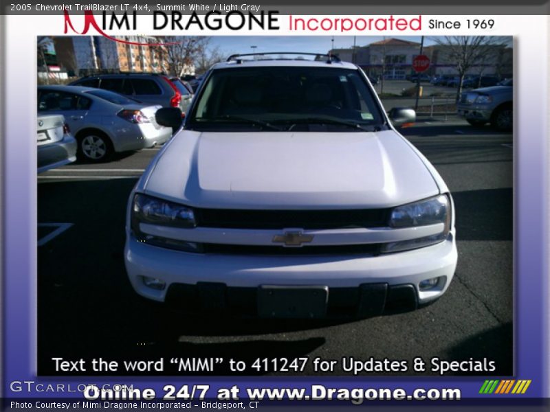 Summit White / Light Gray 2005 Chevrolet TrailBlazer LT 4x4