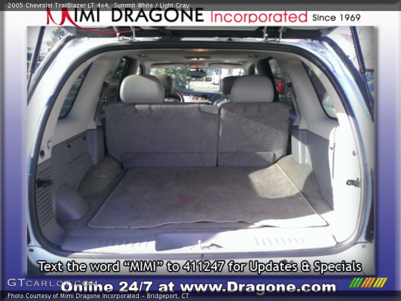 Summit White / Light Gray 2005 Chevrolet TrailBlazer LT 4x4