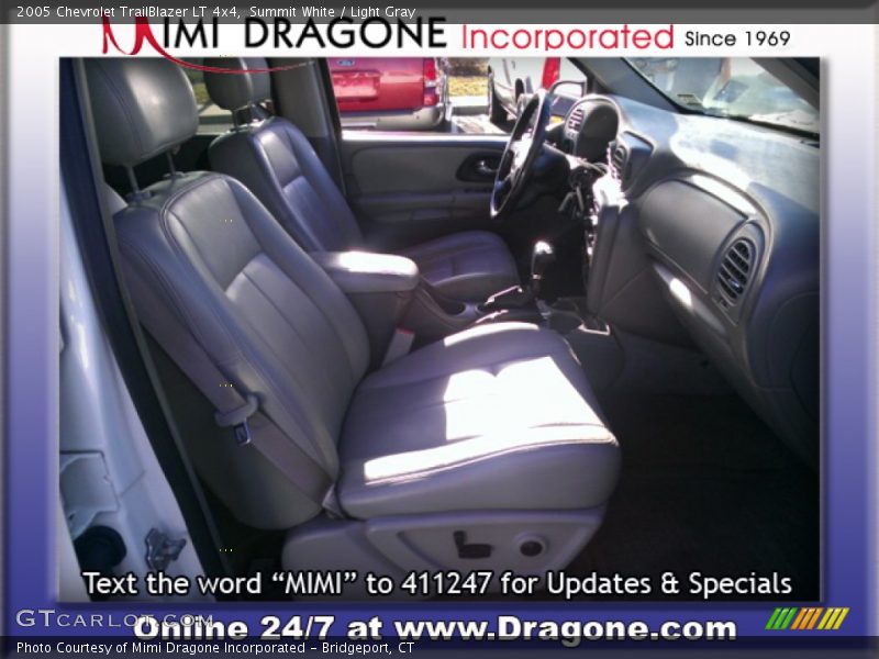 Summit White / Light Gray 2005 Chevrolet TrailBlazer LT 4x4