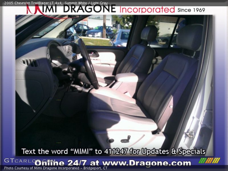 Summit White / Light Gray 2005 Chevrolet TrailBlazer LT 4x4