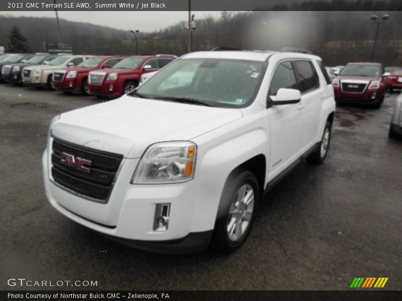 Front 3/4 View of 2013 Terrain SLE AWD