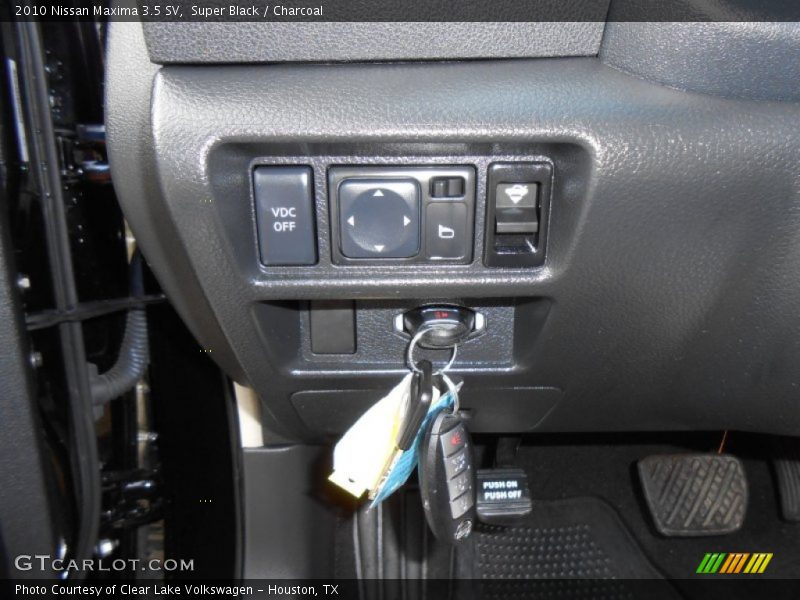 Super Black / Charcoal 2010 Nissan Maxima 3.5 SV