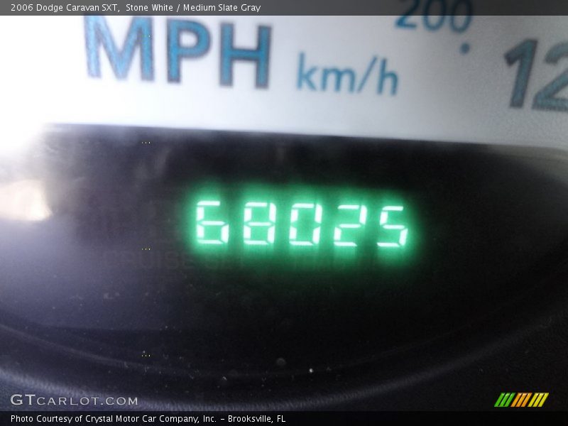 Stone White / Medium Slate Gray 2006 Dodge Caravan SXT