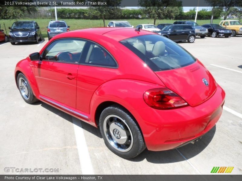 Tornado Red / Titan Black 2013 Volkswagen Beetle 2.5L