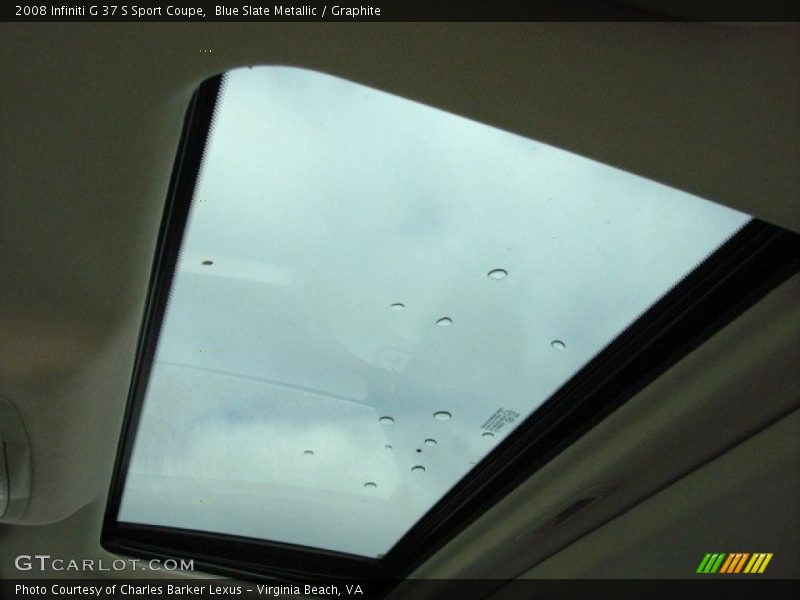 Sunroof of 2008 G 37 S Sport Coupe