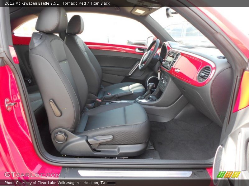 Tornado Red / Titan Black 2013 Volkswagen Beetle 2.5L