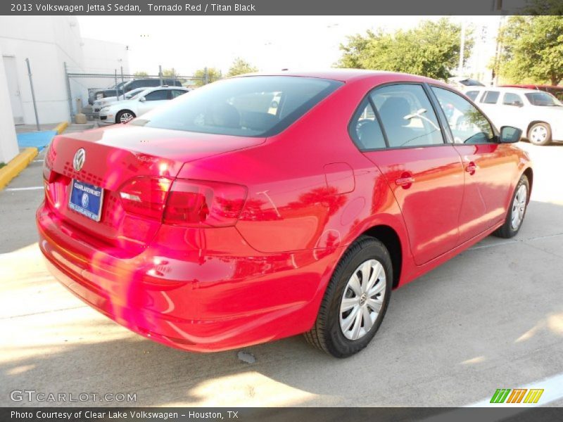 Tornado Red / Titan Black 2013 Volkswagen Jetta S Sedan