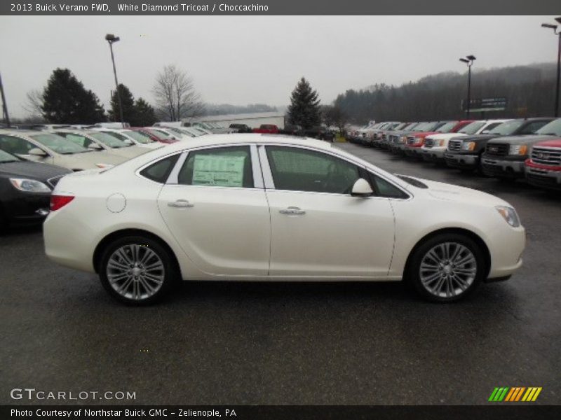 White Diamond Tricoat / Choccachino 2013 Buick Verano FWD