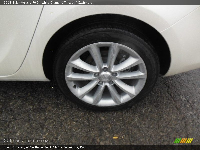 White Diamond Tricoat / Cashmere 2013 Buick Verano FWD