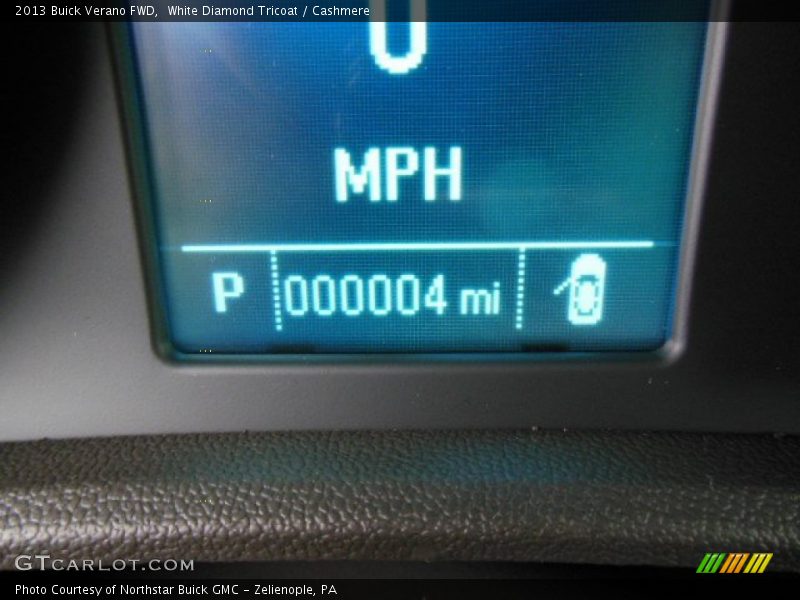 White Diamond Tricoat / Cashmere 2013 Buick Verano FWD