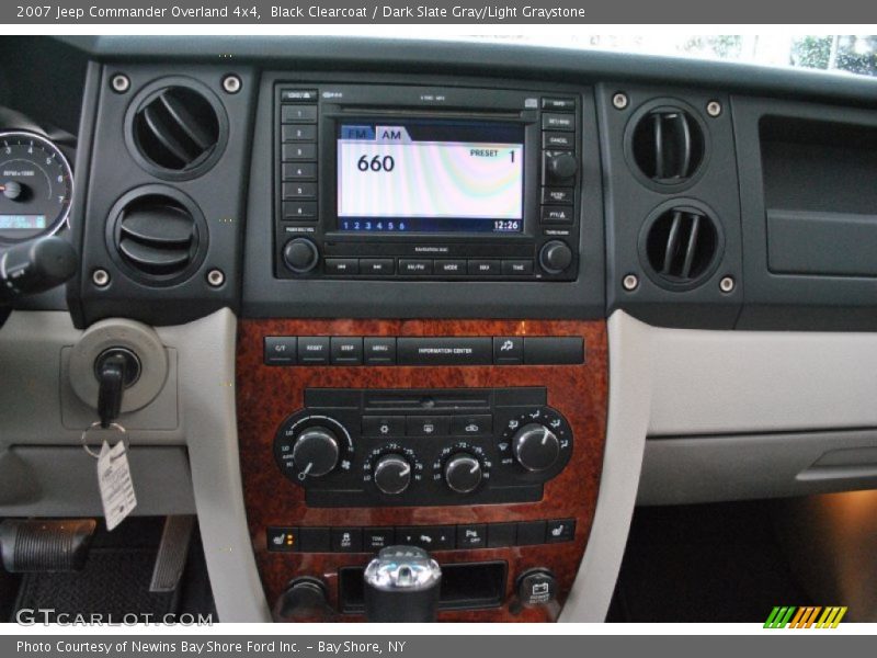 Black Clearcoat / Dark Slate Gray/Light Graystone 2007 Jeep Commander Overland 4x4