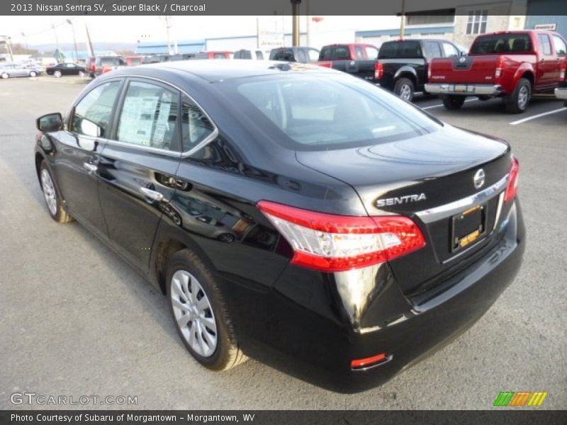 Super Black / Charcoal 2013 Nissan Sentra SV