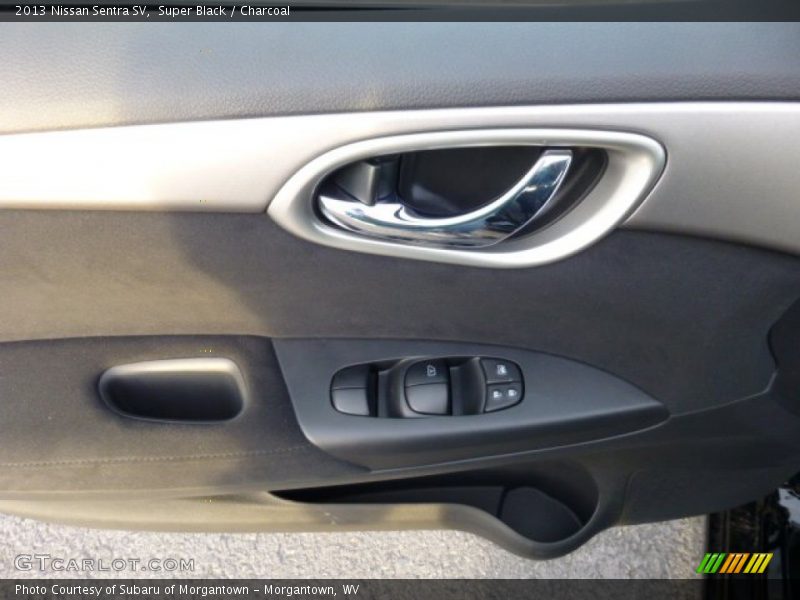 Super Black / Charcoal 2013 Nissan Sentra SV