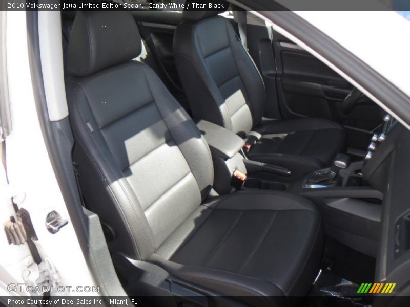 Candy White / Titan Black 2010 Volkswagen Jetta Limited Edition Sedan