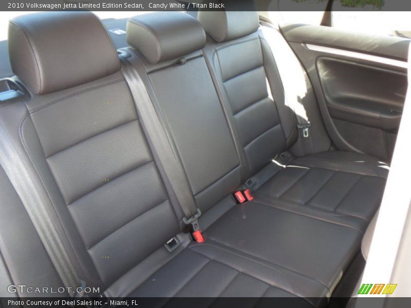 Candy White / Titan Black 2010 Volkswagen Jetta Limited Edition Sedan