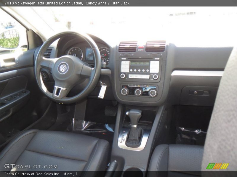 Candy White / Titan Black 2010 Volkswagen Jetta Limited Edition Sedan