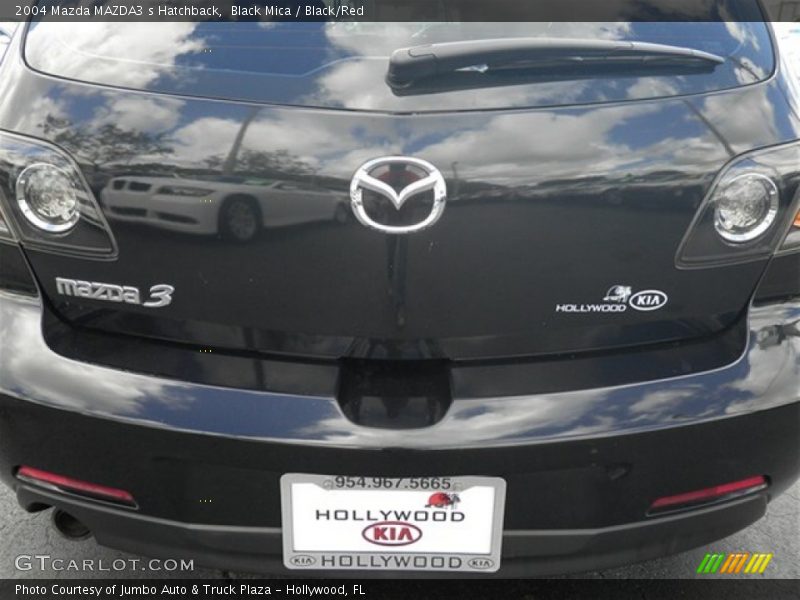 Black Mica / Black/Red 2004 Mazda MAZDA3 s Hatchback