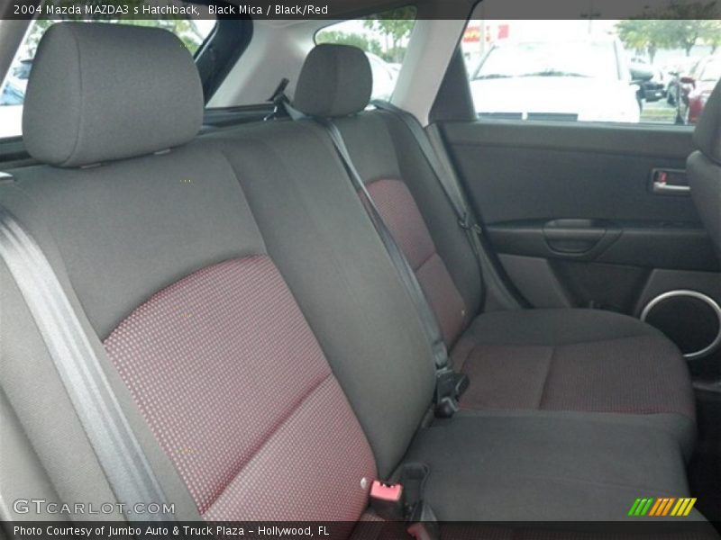 Rear Seat of 2004 MAZDA3 s Hatchback