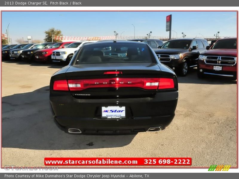 Pitch Black / Black 2013 Dodge Charger SE