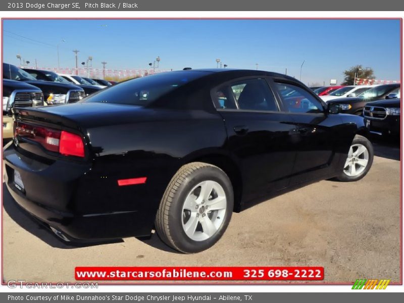 Pitch Black / Black 2013 Dodge Charger SE