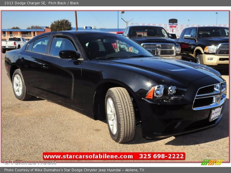 Pitch Black / Black 2013 Dodge Charger SE