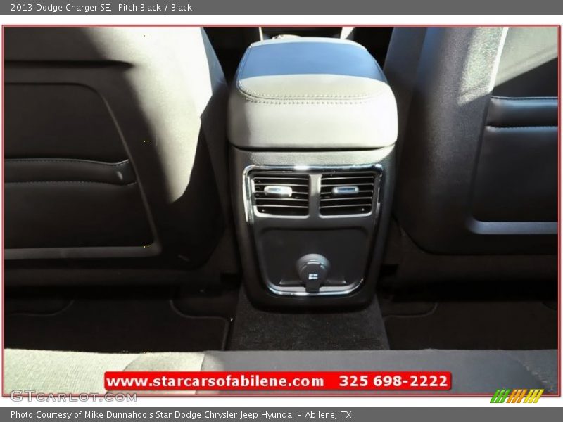 Pitch Black / Black 2013 Dodge Charger SE