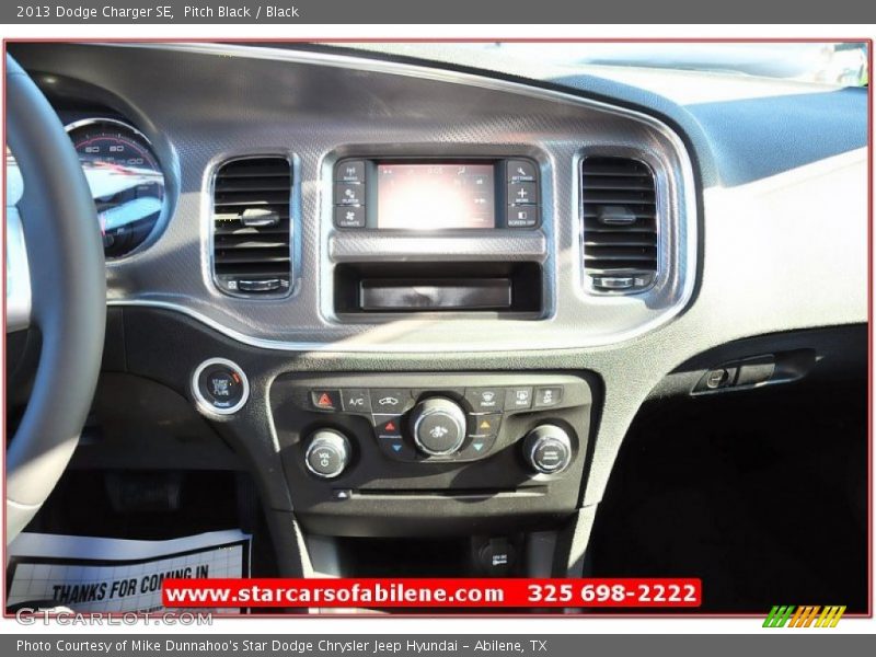 Pitch Black / Black 2013 Dodge Charger SE