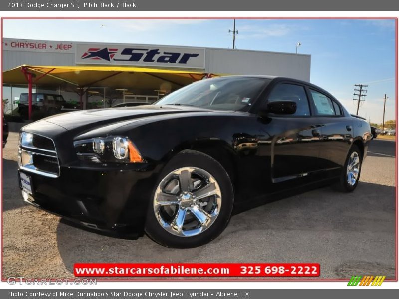 Pitch Black / Black 2013 Dodge Charger SE