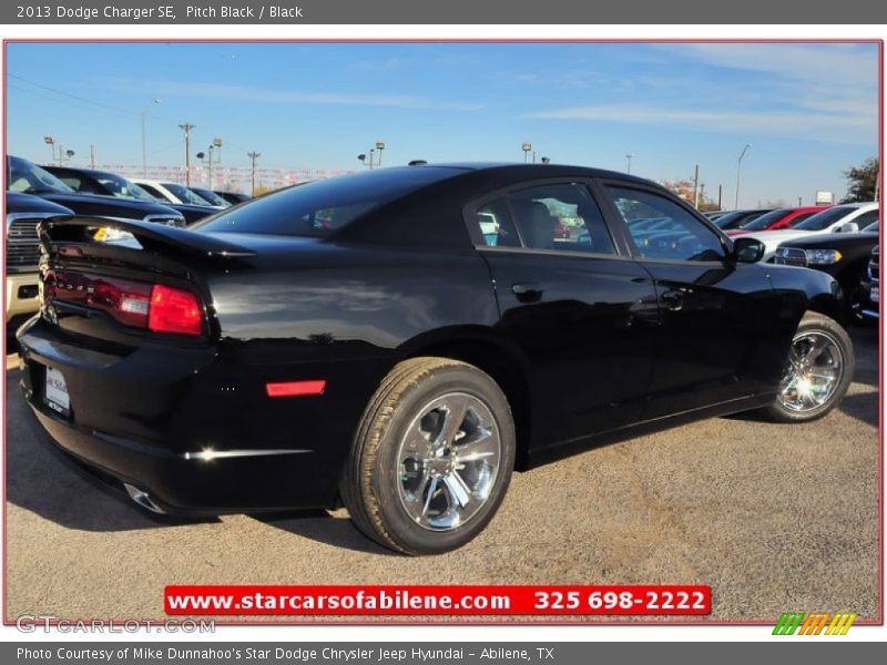 Pitch Black / Black 2013 Dodge Charger SE