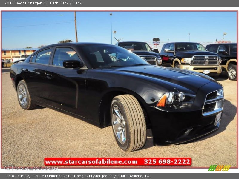 Pitch Black / Black 2013 Dodge Charger SE