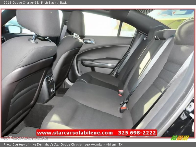 Pitch Black / Black 2013 Dodge Charger SE