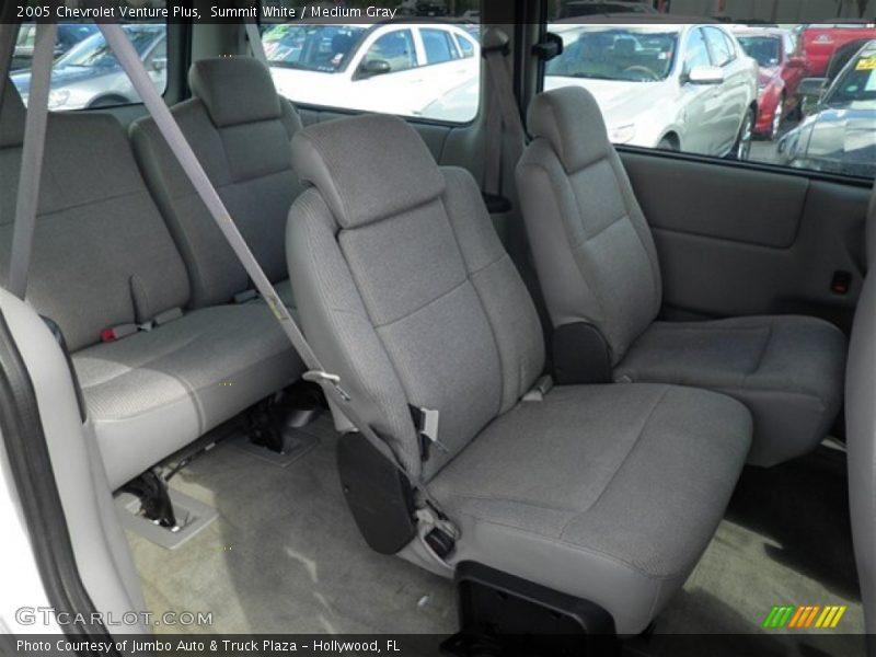 Rear Seat of 2005 Venture Plus